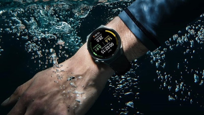 Đồng hồ Huawei chống nước và chịu lực tốt