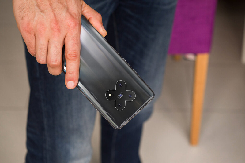 Thiết kế camera smartphone