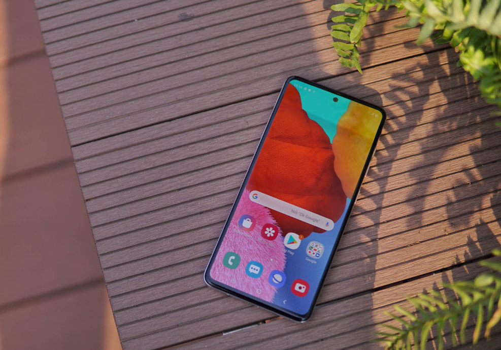 đánh giá Galaxy A51