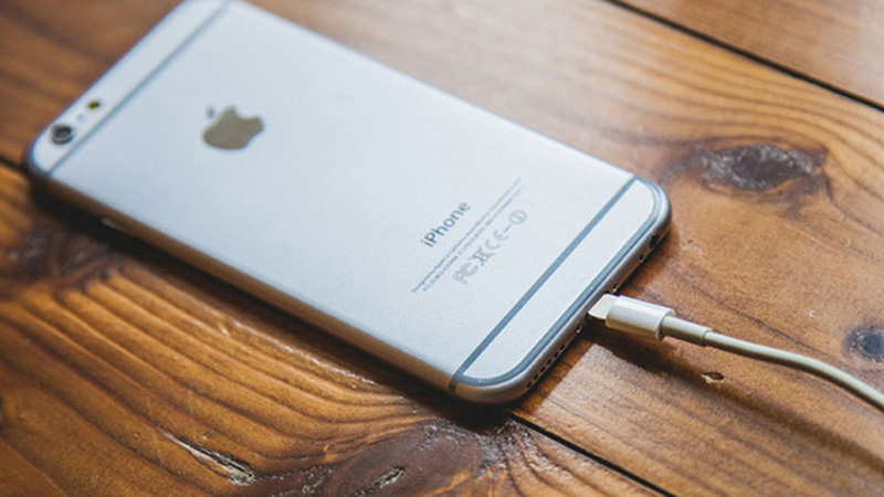 pin trên điện thoại