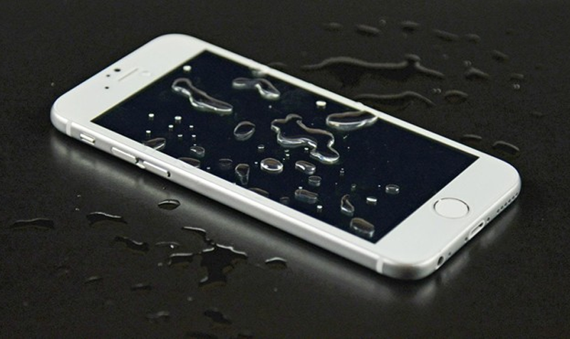phu-kien-chong-nuoc-cho-smartphone-5