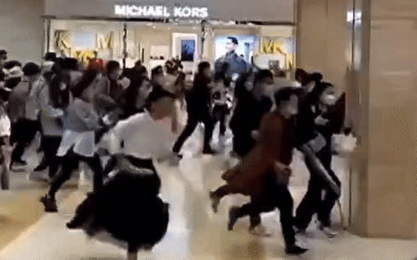 shock-canh-chay-loan-chen-lan-khi-mua-iphone-13-o-trung-quoc-2