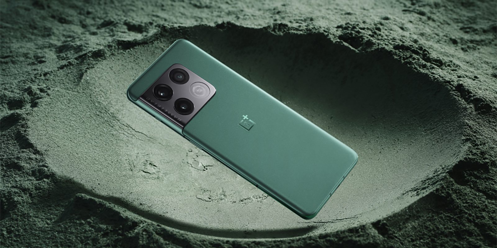 OnePlus-10-Pro-in-green