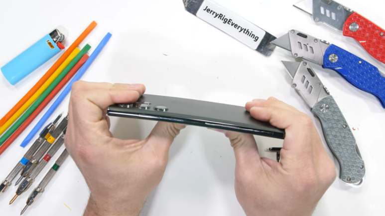 do-ben-galaxy-s22-ultra-4