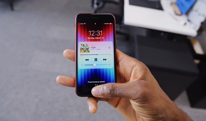 giảm sản xuất iPhone SE 2022