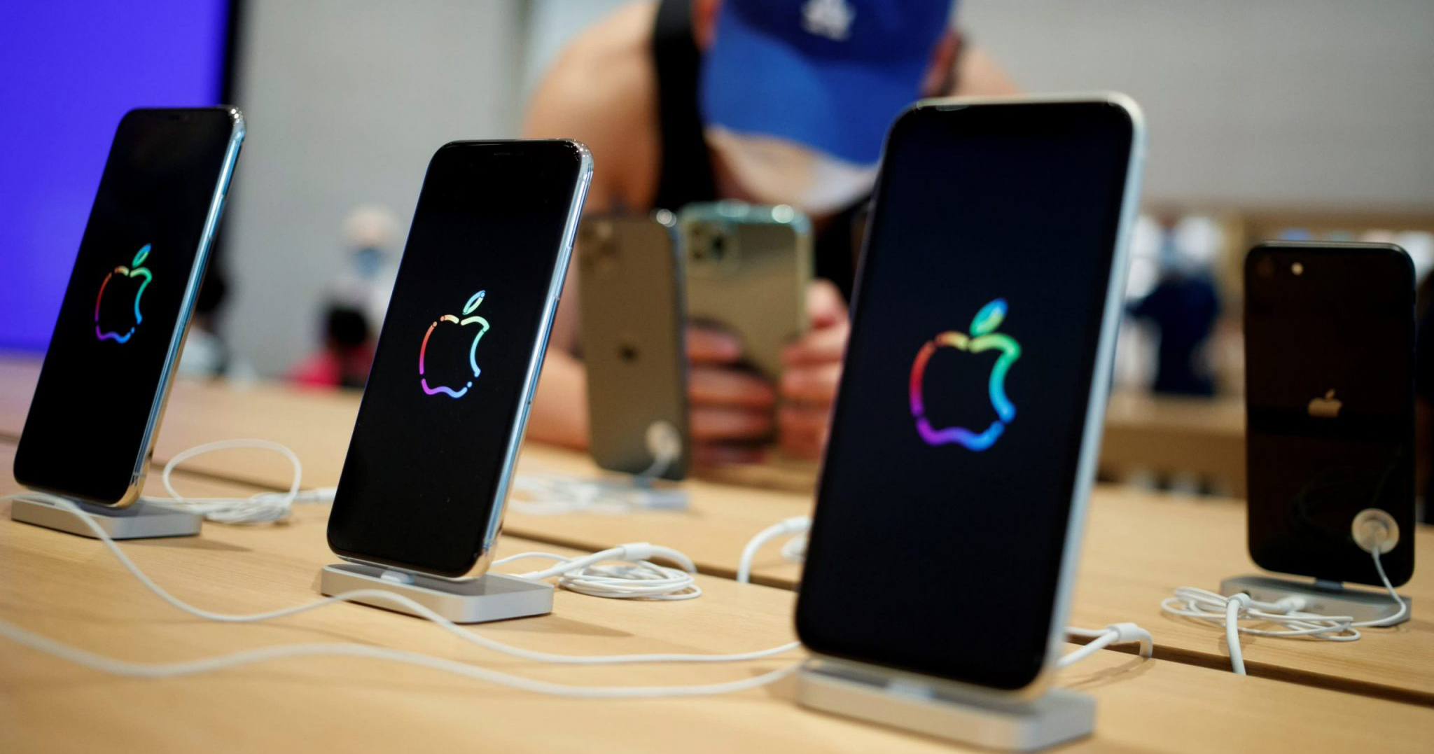 Apple tiết kiệm quặng 