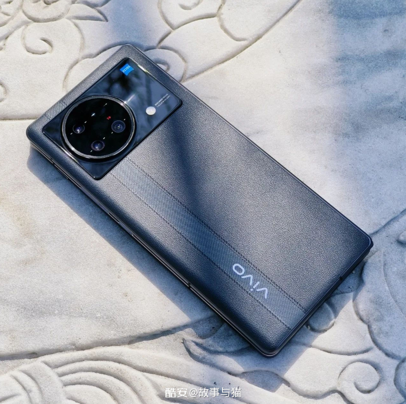 anh-thuc-te-Vivo-X-Fold-2