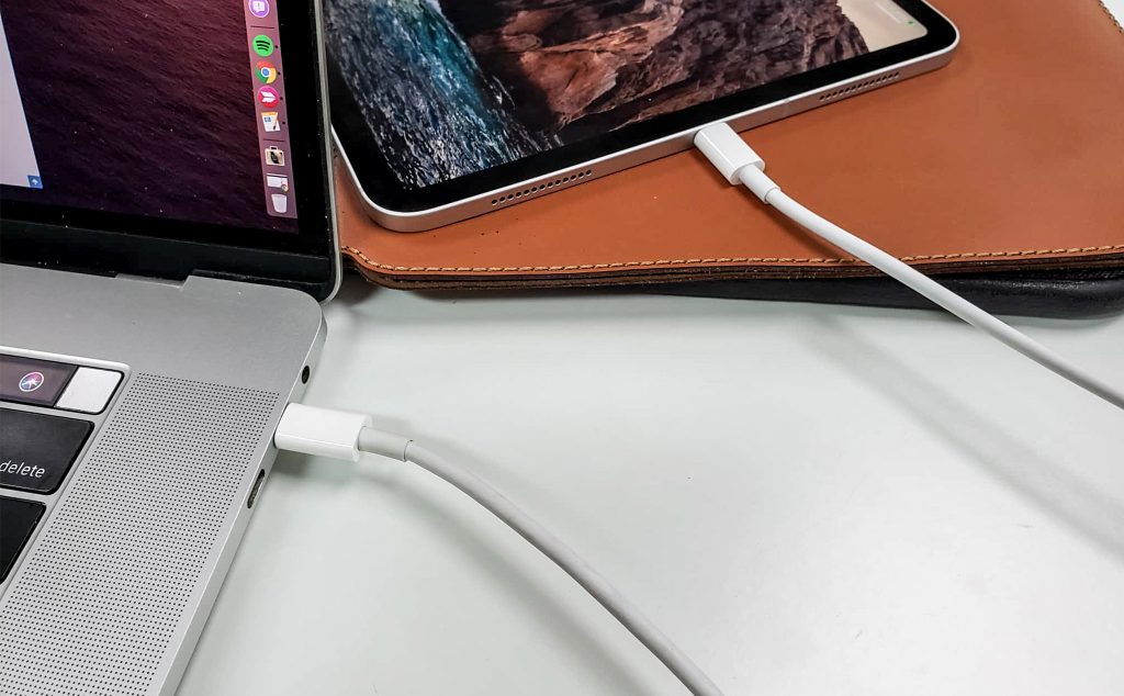 5693566_Apple_chuyen_USB-C_2