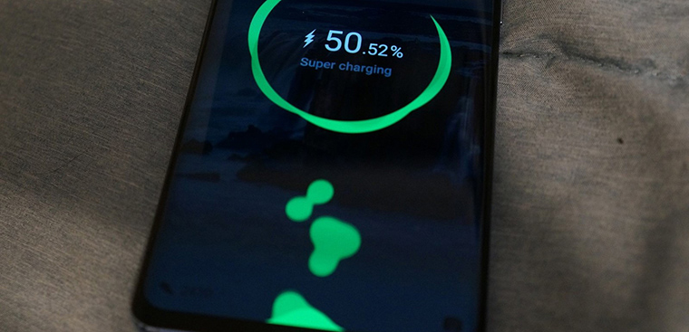 co-nen-sac-pin-day-100–5-loi-sac-pin-khien-dien-thoai-nhanh-hong-760×367