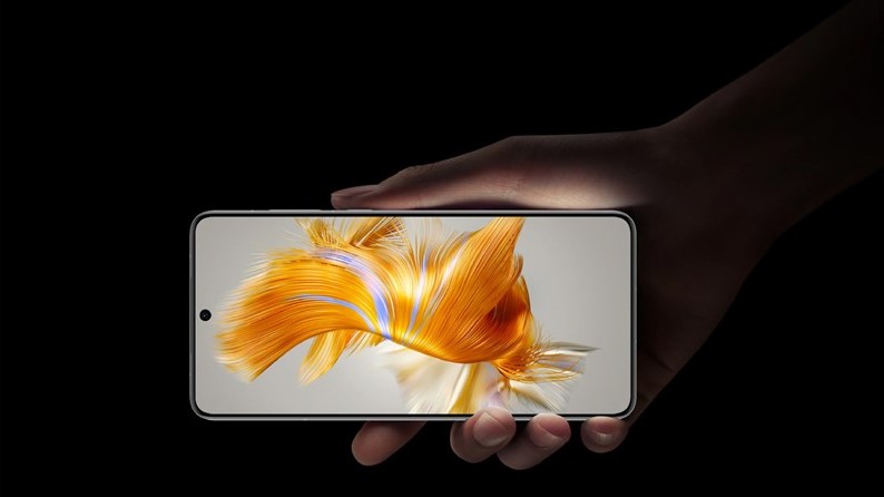 Huawei-Mate-50-ra-mat-2