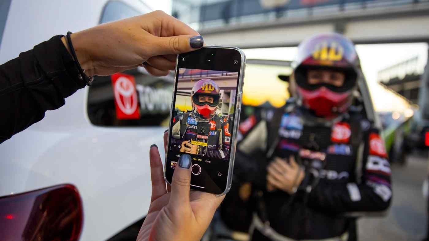 cảm biến Sony iPhone 15