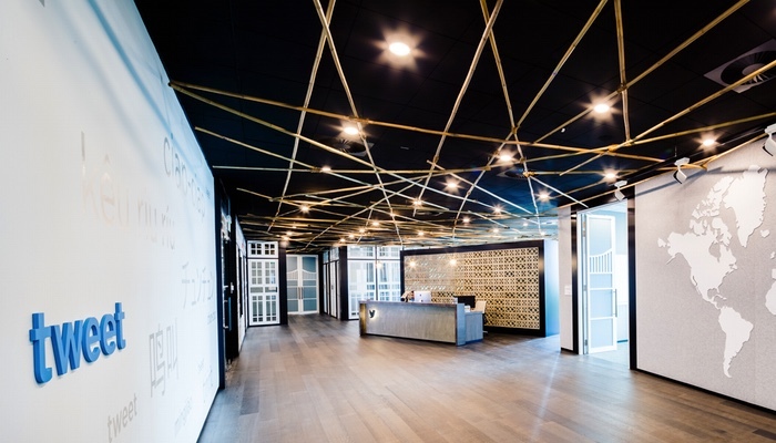 van-phong-twitter-ban-den-bao-dong-nhan-vien-co-nguy-co-bi-duoi-di-2