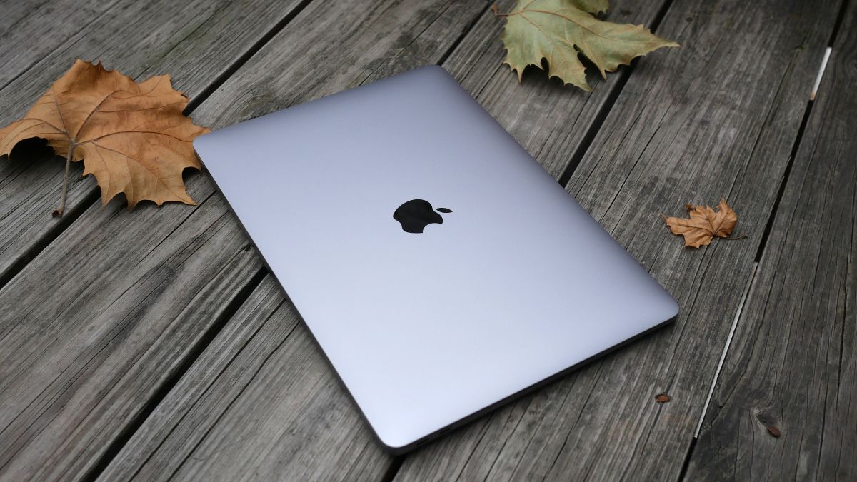 MACBOOK 2