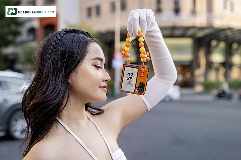 oppo-find-n2-flip-den-4