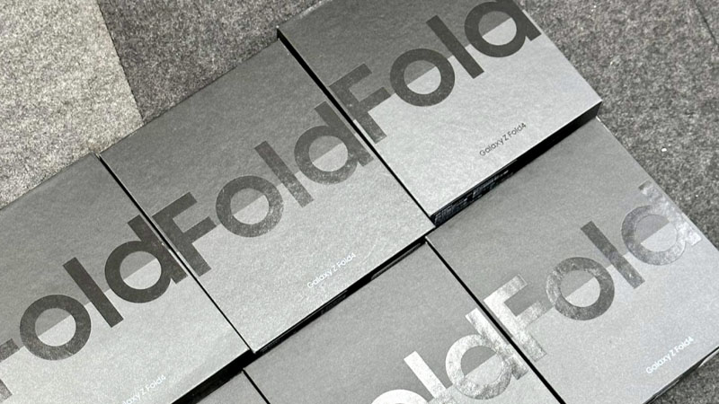 Gia-Galaxy-Z-Flip-5-va-Z-Fold-5-3