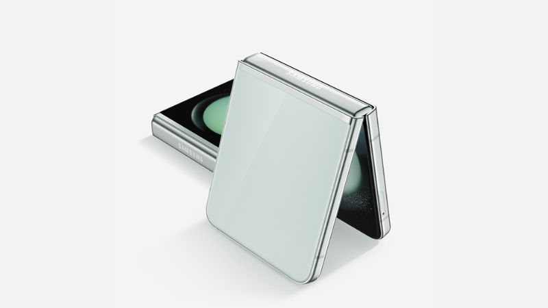 galaxy-z-flip-5-z-fold-5-se-co-bo-nho-toc-do-nhanh-nhat-hien-tai-2