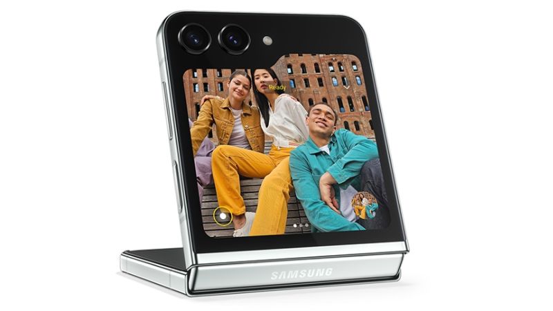 galaxy-z-fold-5-va-z-flip-5-lan-dau-duoc-trang-bi-kha-nang-chong-bui-7