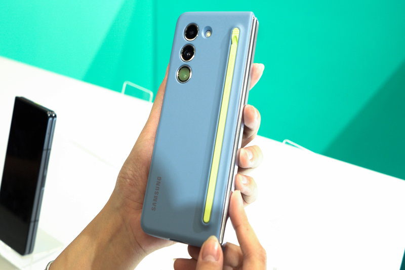 nhung-dong-san-pham-flagship-cao-cap-xuat-hien-unpacked-2023-4