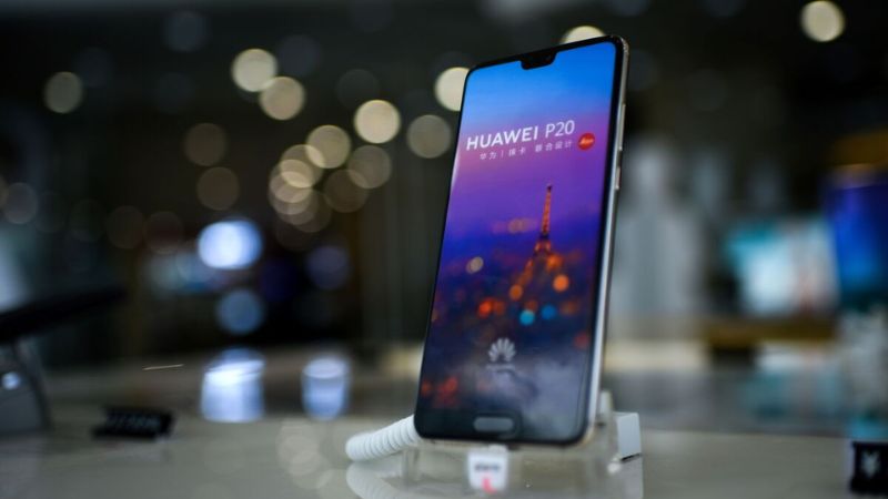 moi-smartphone-5g-phai-nop-phi-25-usd-cho-huawei-1