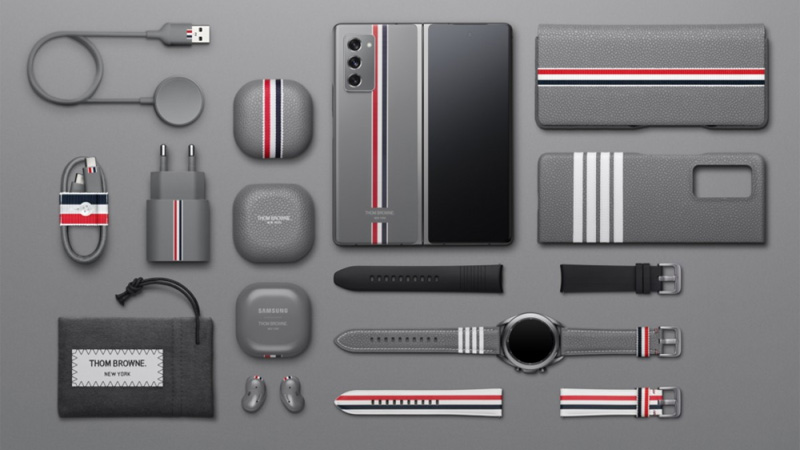 Galaxy-Z-Fold5-Thom-Browne-2