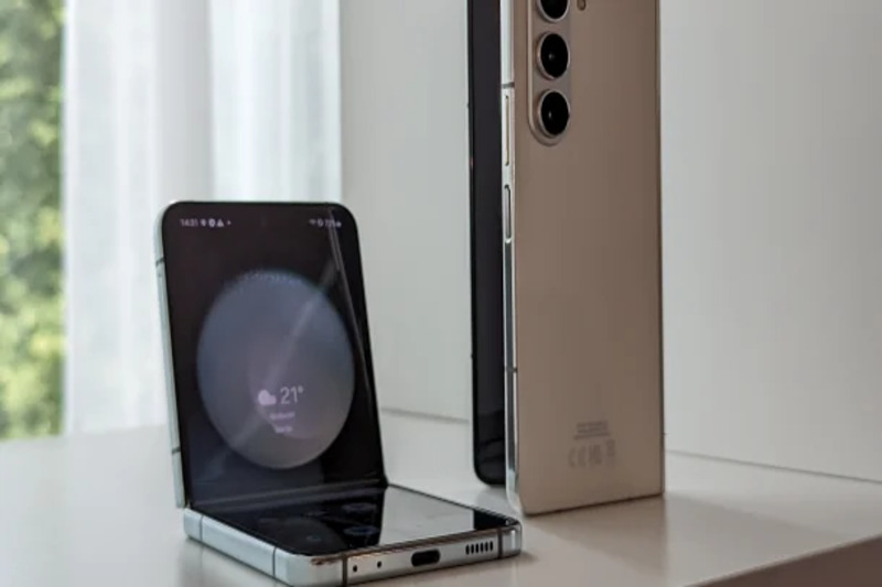 galaxy-z-fold5-va-galaxy-z-flip5-2