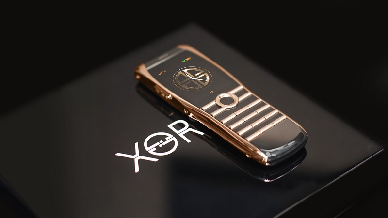 Điện thoại XOR là sự kết hợp đầy đẳng cấp giữa thiết kế ấn tượng cùng chất liệu xa xỉ