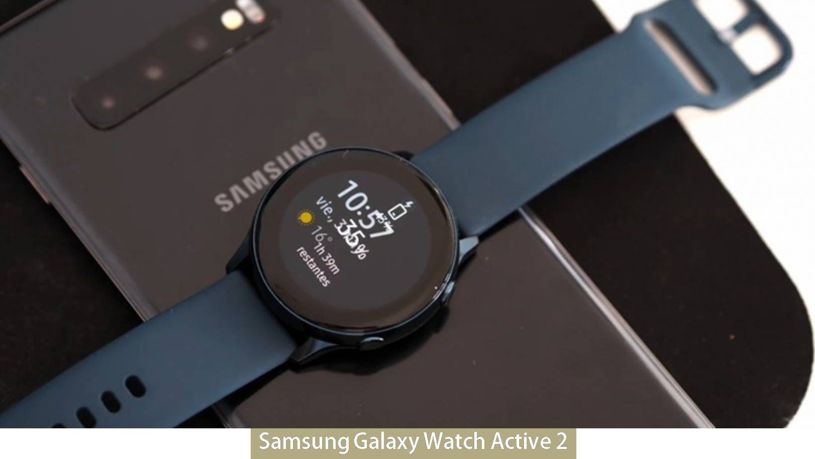 Watch active стекло. Samsung Active 2. Samsung Galaxy watch Active 2. Часы гелакси вотч Актив 2. Samsung watch Active 2 цвета.