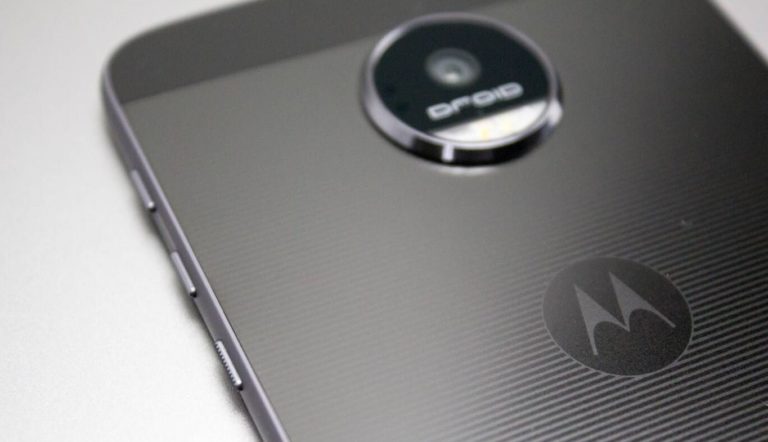 Motorola-Lenovo-Moto-Z2