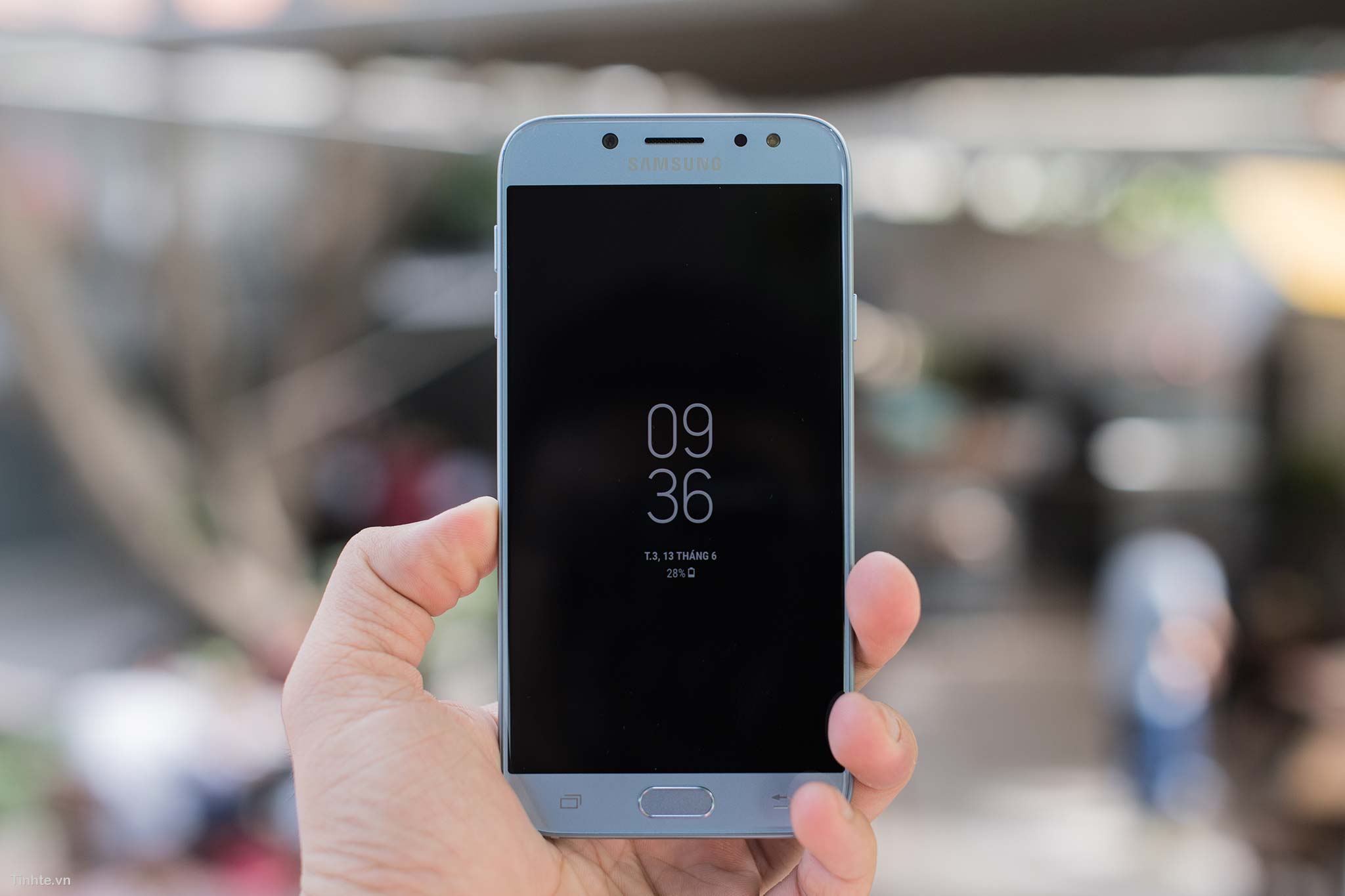 cai-tien-cua-galaxy-j7-pro-4