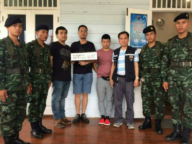 duong-day-cau-like-ao-clickfarm-tai-thai-lan-2