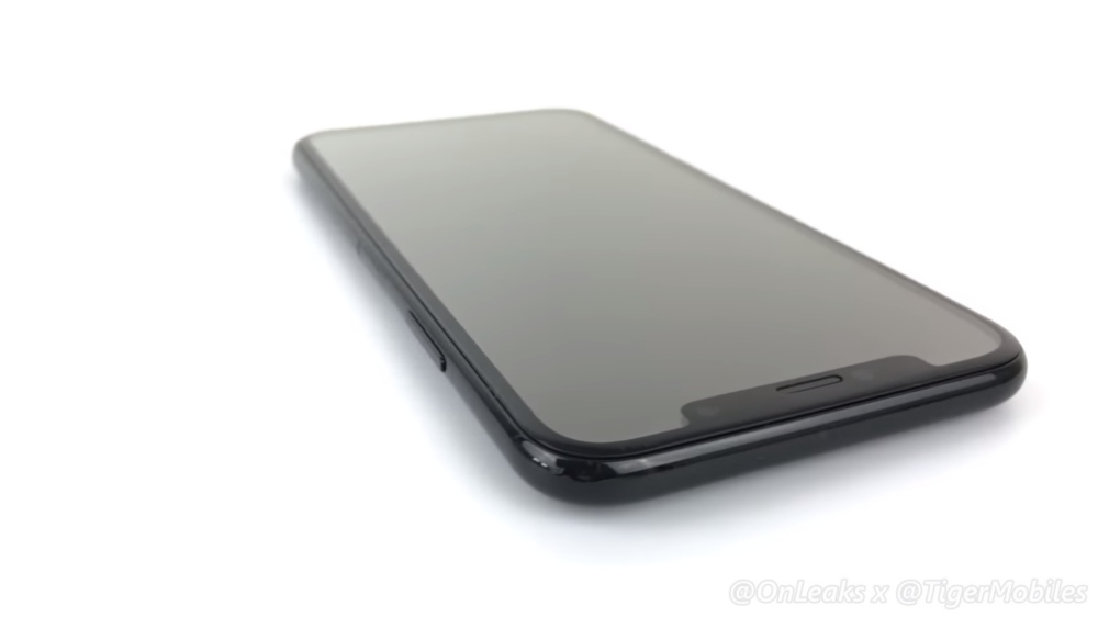 hinh-anh-iphone-8-hinh-nom-Screenshot (43)