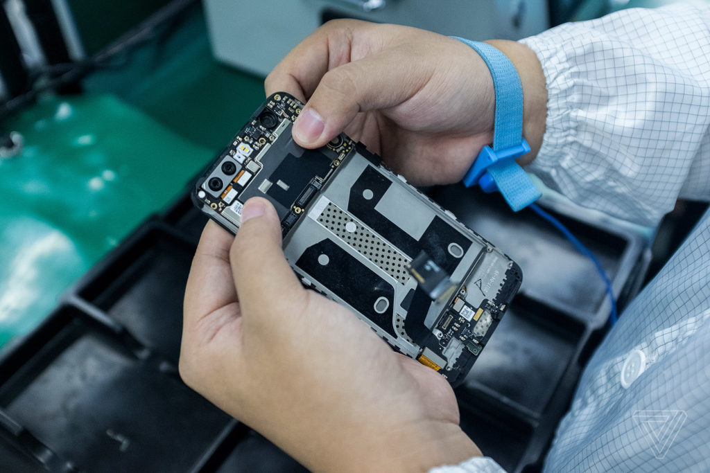 lo-hinh-anh-oneplus-5-2