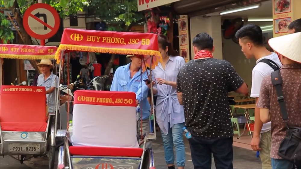 bphone-2-xuat-hien-tren-pho-co-Screenshot (50)