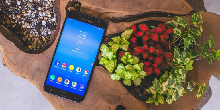 diem-dang-mua-galaxy-j7-pro-3