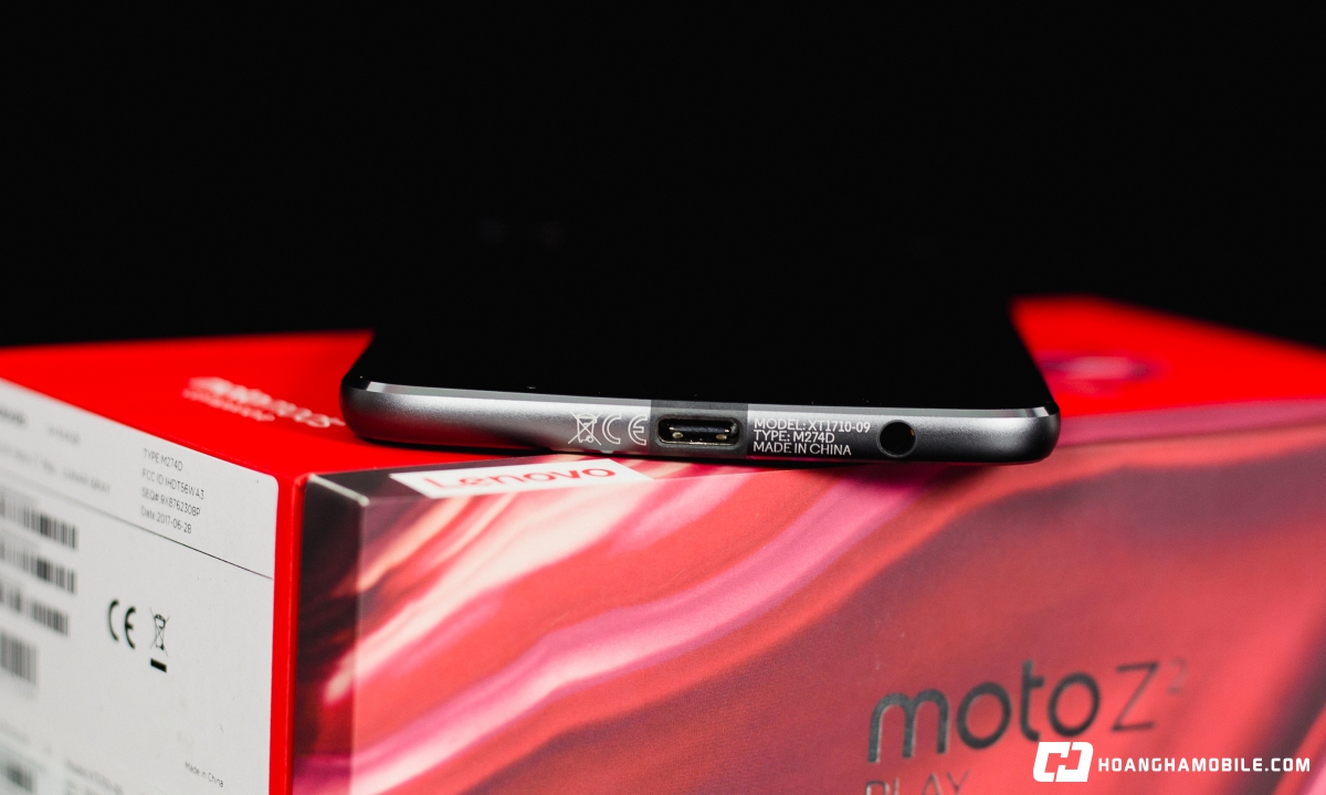 mo-hop-Moto-Z2-Play-unboxing-IMG_2590