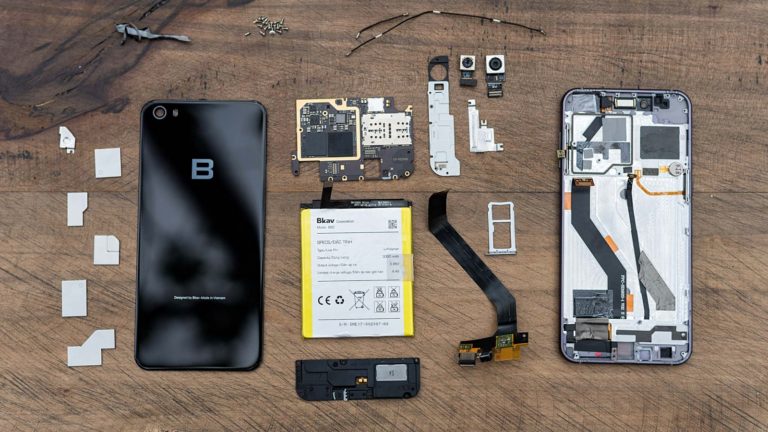 4117261_tear-down-bphone-2017-tinhte-24