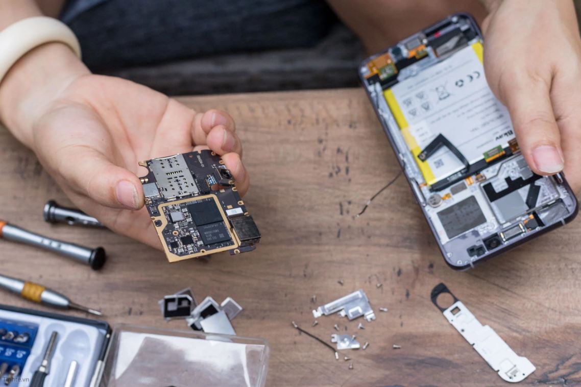 mo-bung-bphone-2017-12