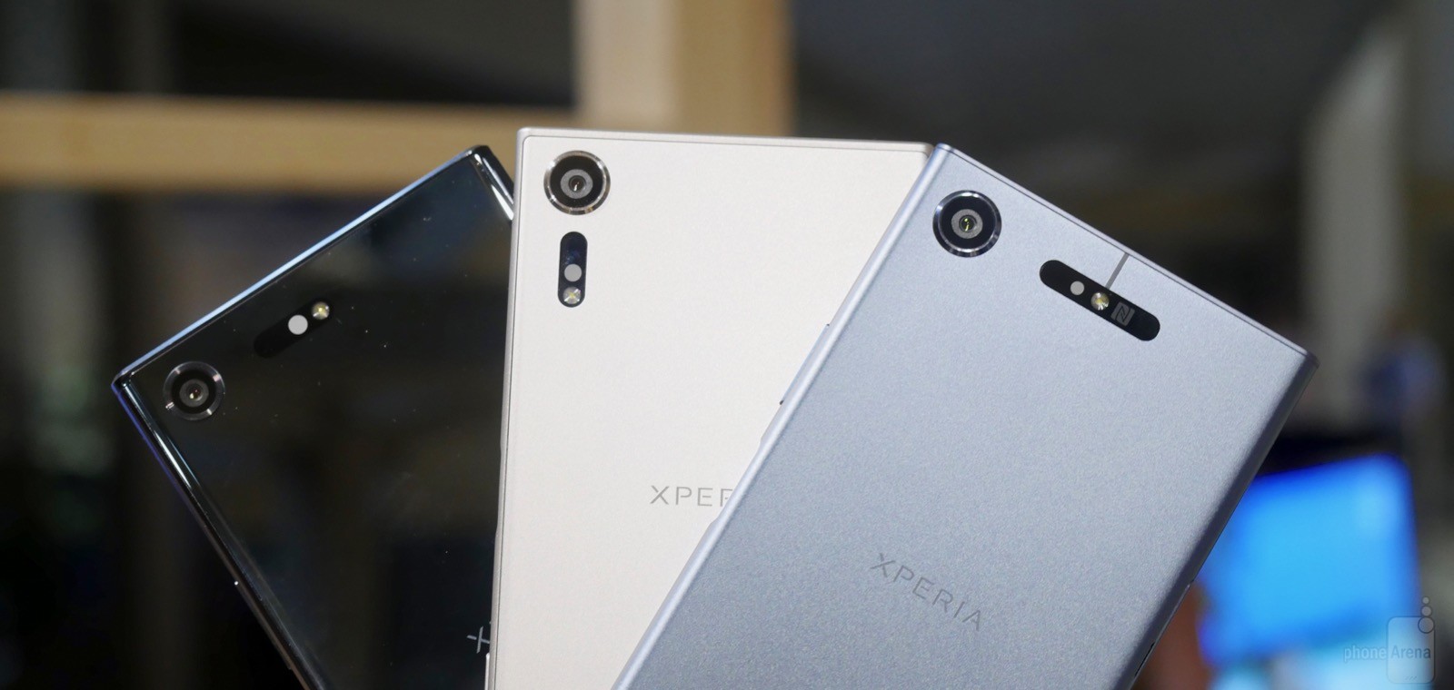 so sánh sony xperia xz1 và xzs