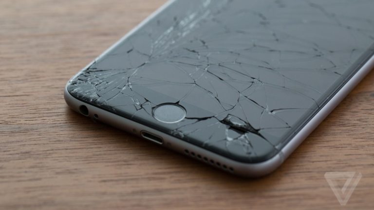 cracked-iphone-stock-1197.0.0