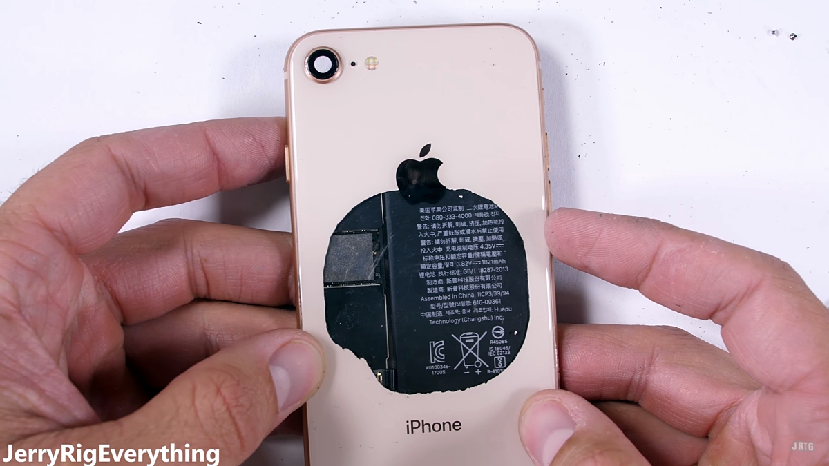 iphone 8 lưng trong suốt