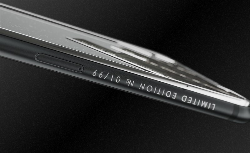 iPhone-X-titan-caviar-3