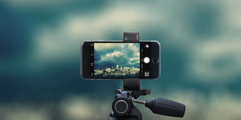 iPhone_6_tripod_mount_2560x1440