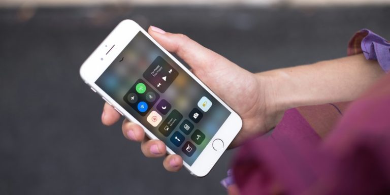 ios-11-control-center-iphone-7-mockuuup