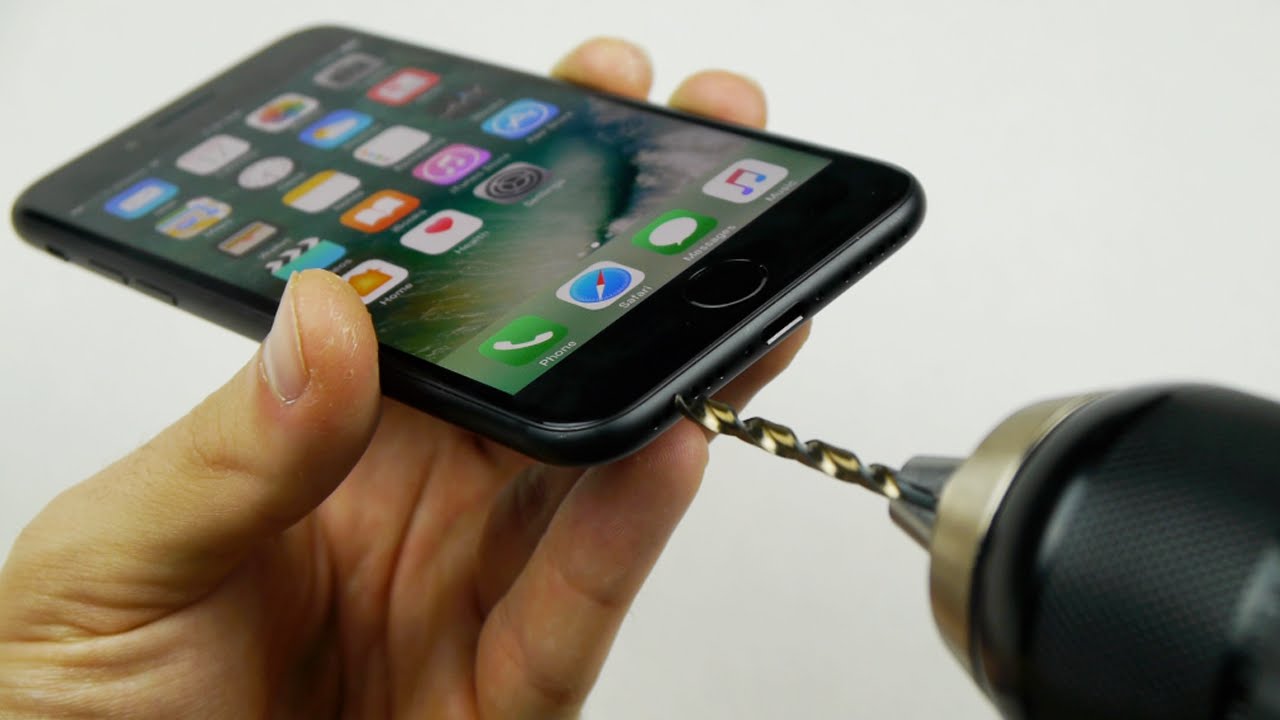 Độ" thành công jack cắm tai nghe 3.5mm lên iPhone 7 | Hoàng Hà Mobile