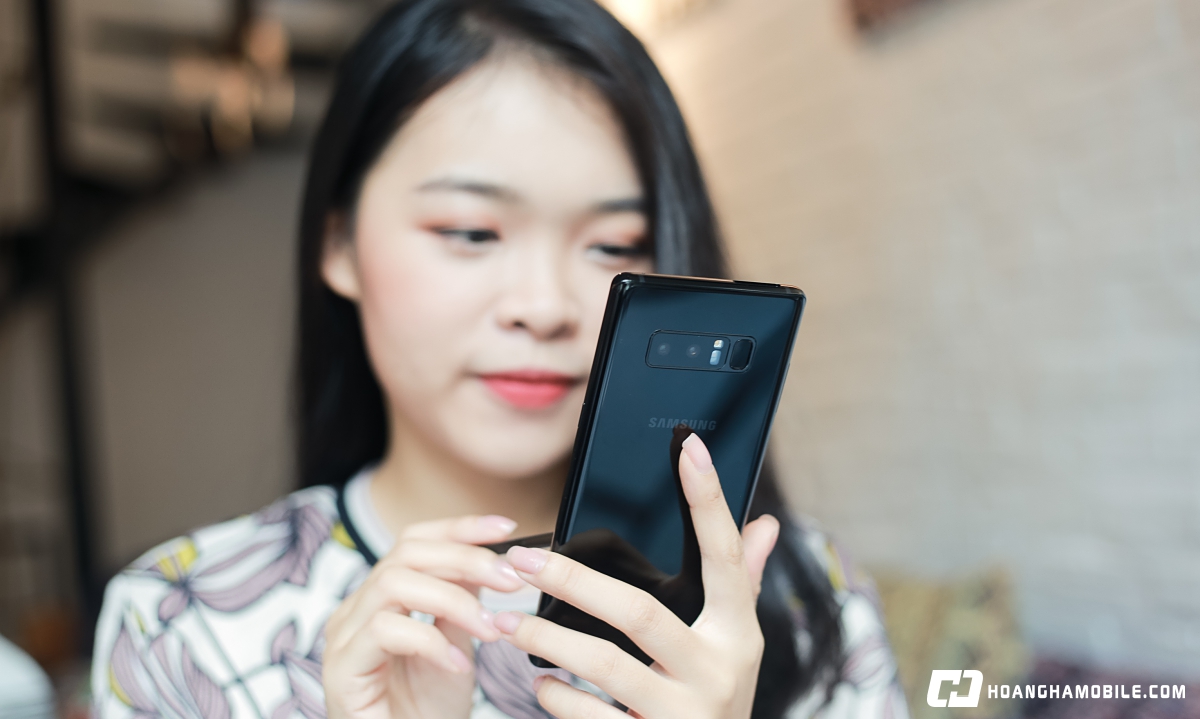 trên tay galaxy note 8 chính hãng việt nam tại Hoàng Hà Mobile Galaxy Note 8 an toàn 