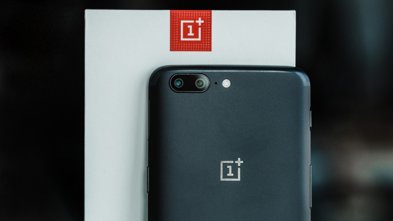 OnePlus thu thập thông tin người dùng