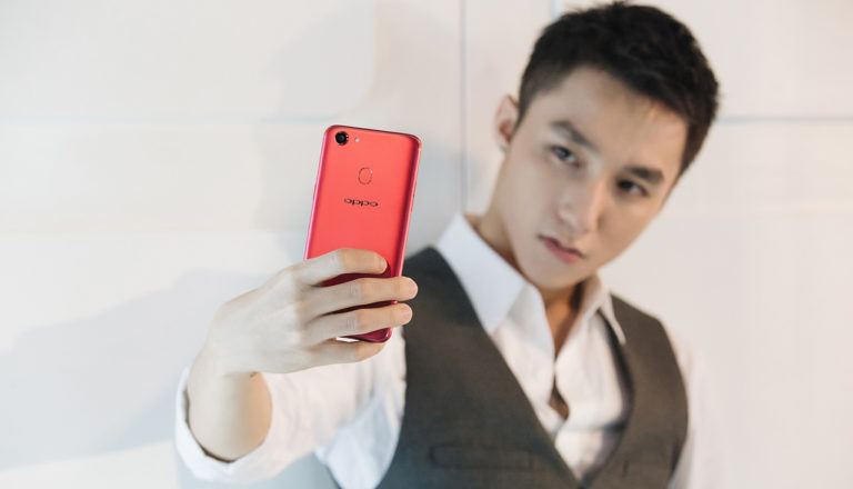 OPPO F5 ra mắt sơn tùng MTP 1
