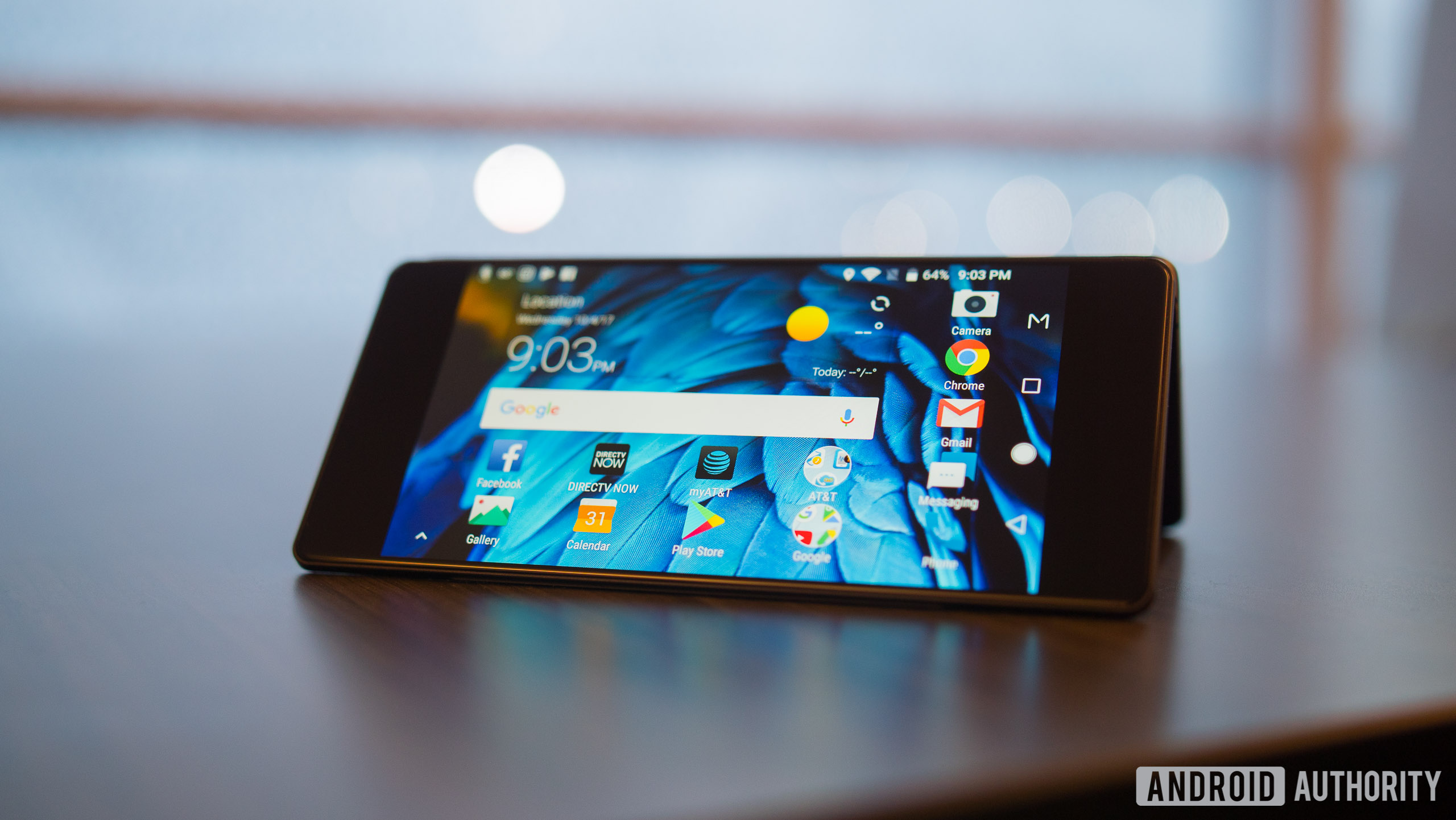 ZTE Axon M ra mắt màn hình gấp biến hình thành tablet