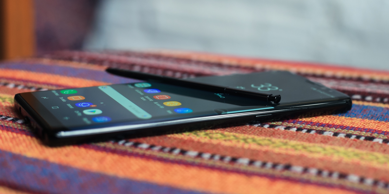 galaxy note 8 hở sáng 4