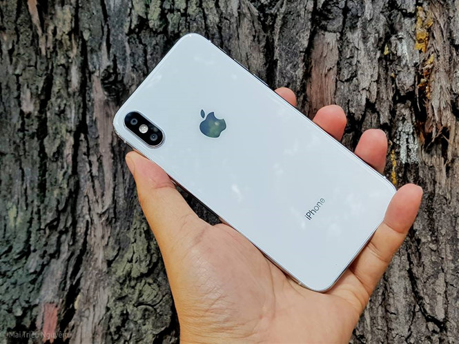 iphone-x-nhai-da-xuat-hien-tai-viet-nam-voi-gia-sieu-re